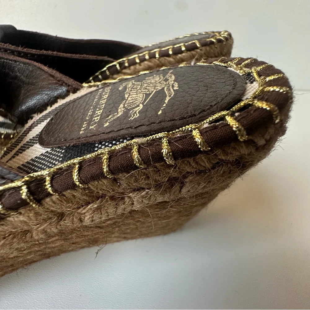 Burberry women’s Brown Leather thong Espadrille Wedge Slide sandals S:38 (7.5-8) - Picture 10 of 12